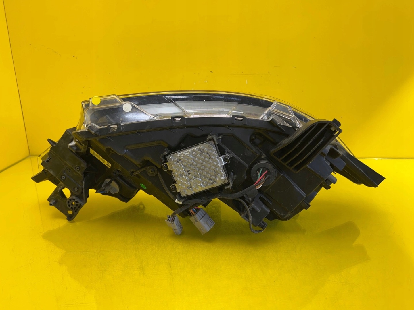 light left Mitsubishi Outlander III Lift 18- Full Led 8301D3-31