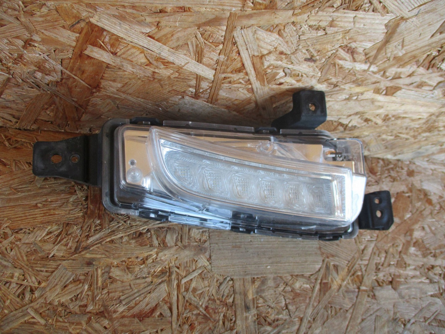 Feux antibrouillard Gauche LED SUZUKI VITARA III 15
