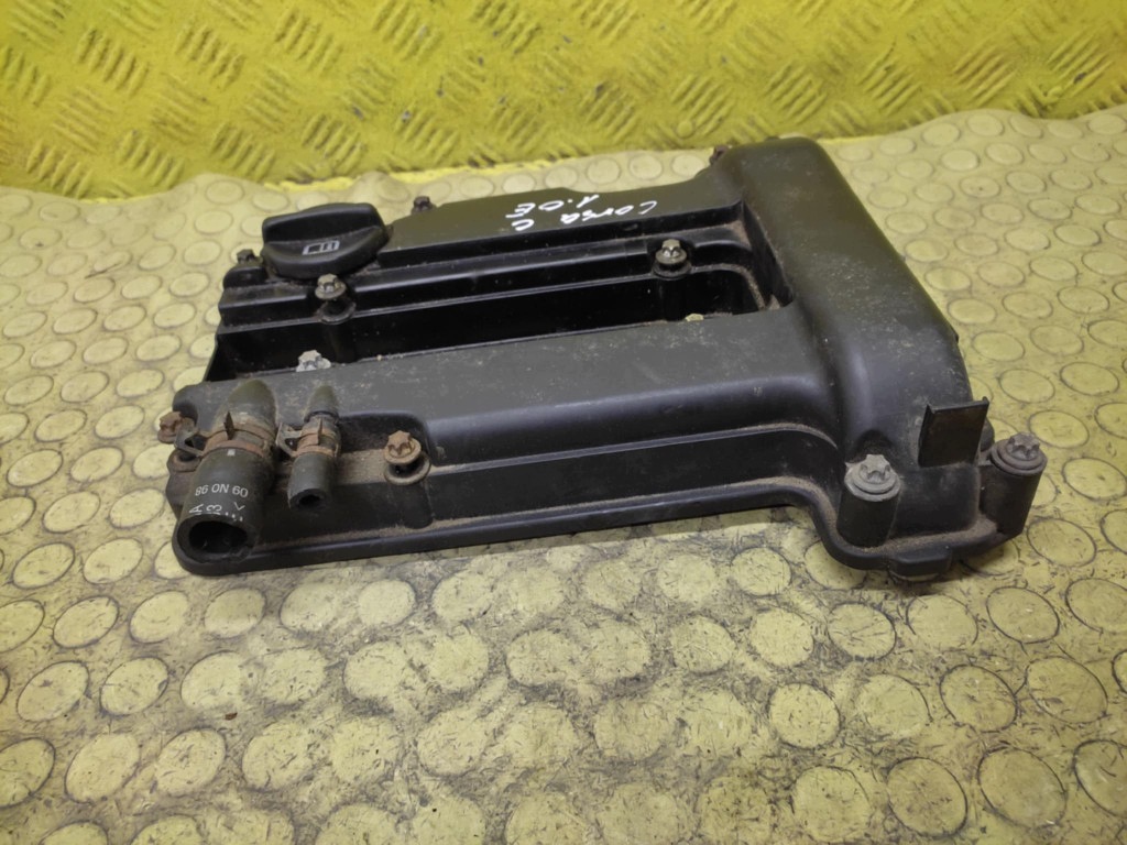 OPEL CORSA C 1.0 ventildeckel 24403771