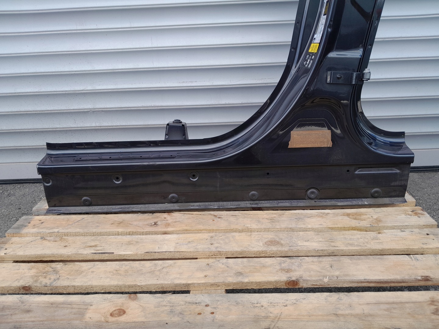 BMW X3 G01 LCI pillar threshold left A90