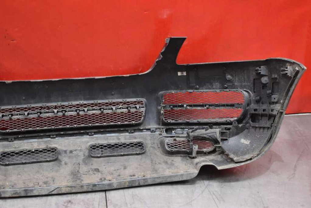 bumper front front black 7L6807217R VW TOUAREG 1 and 02-10