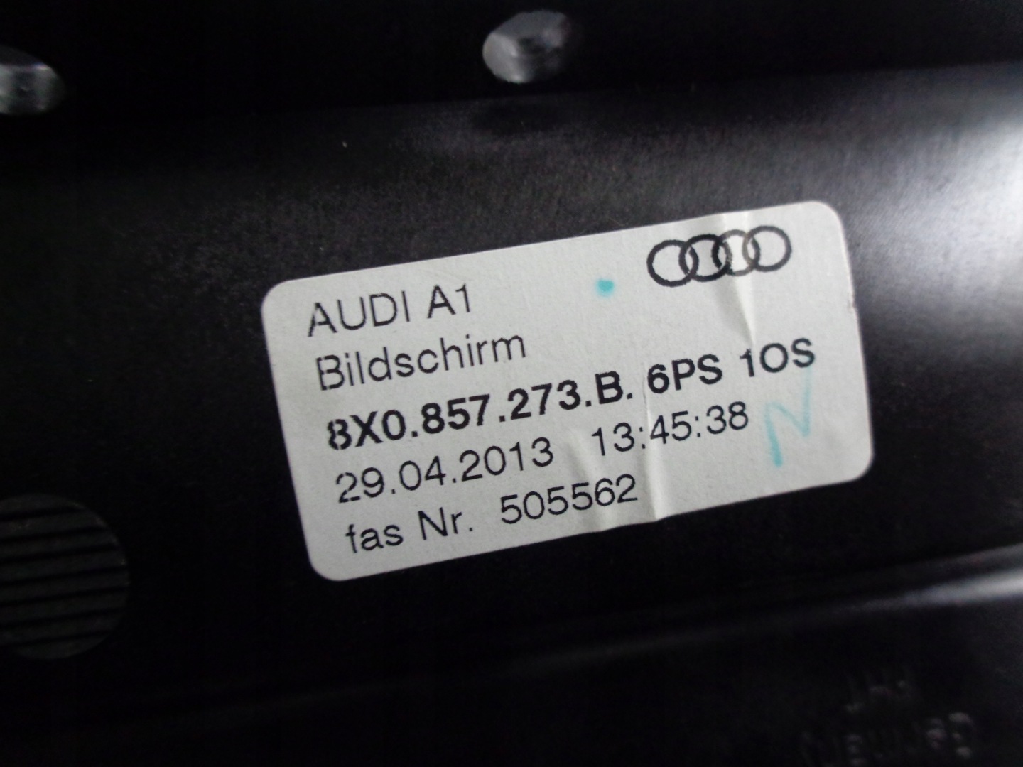 AUDI A1 8X BILDSCHIRM