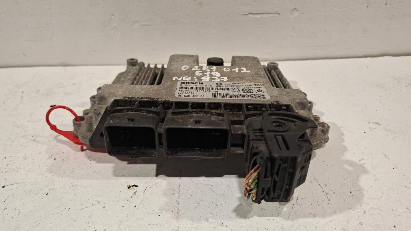 control unit of the engine computer 0281012619 Citroen Peugeot 1.6 HDI