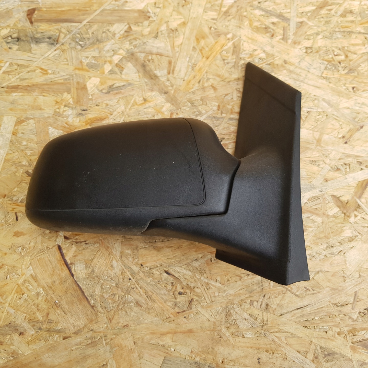 FORD FOCUS MK2 04-07r KOMBI HB mirror electrics right black,