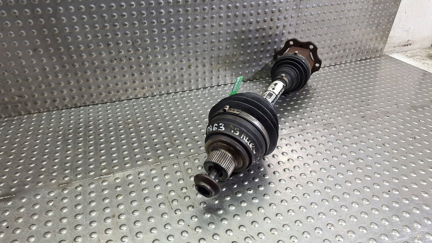 semi-axis left front 8K0407271S AUDI A4 B8 A5 8T 2.7 3.0 TDI