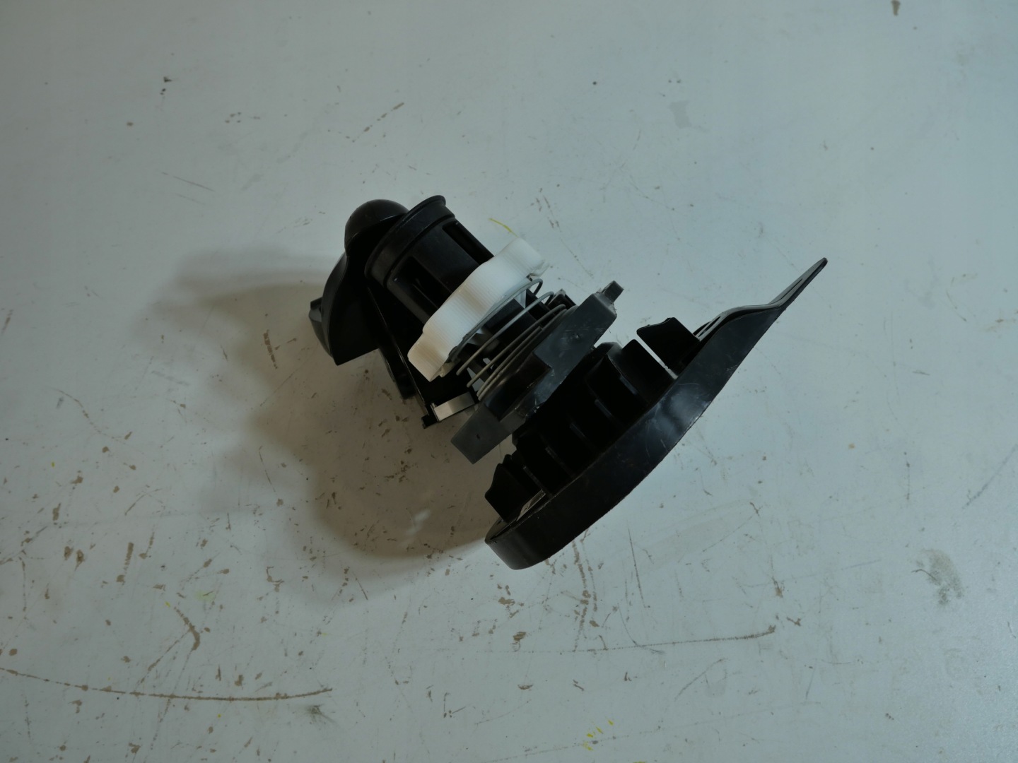 WINDA Roues de la roue de secours 8200551279 RENAULT