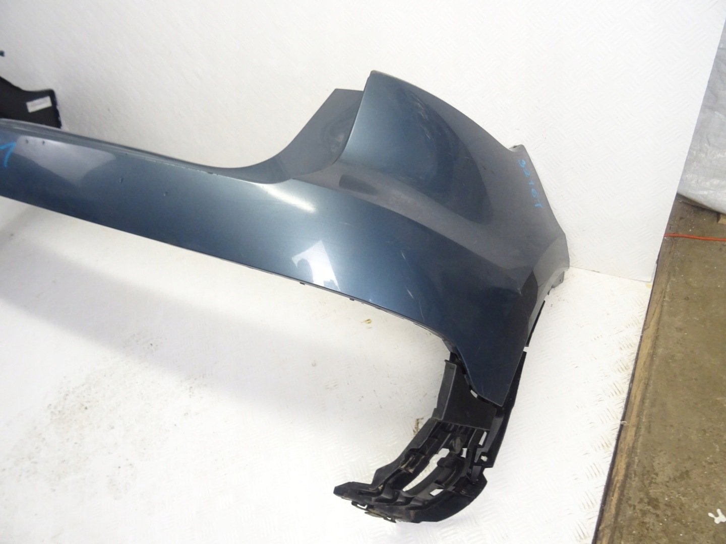 Porsche Cayenne 9Y0 bumper rear part rear