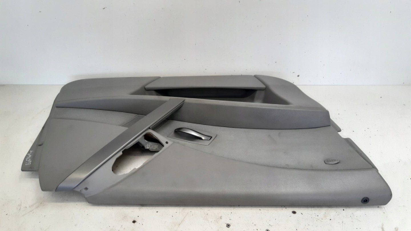 bok levý předek šedý BMW E61 525i