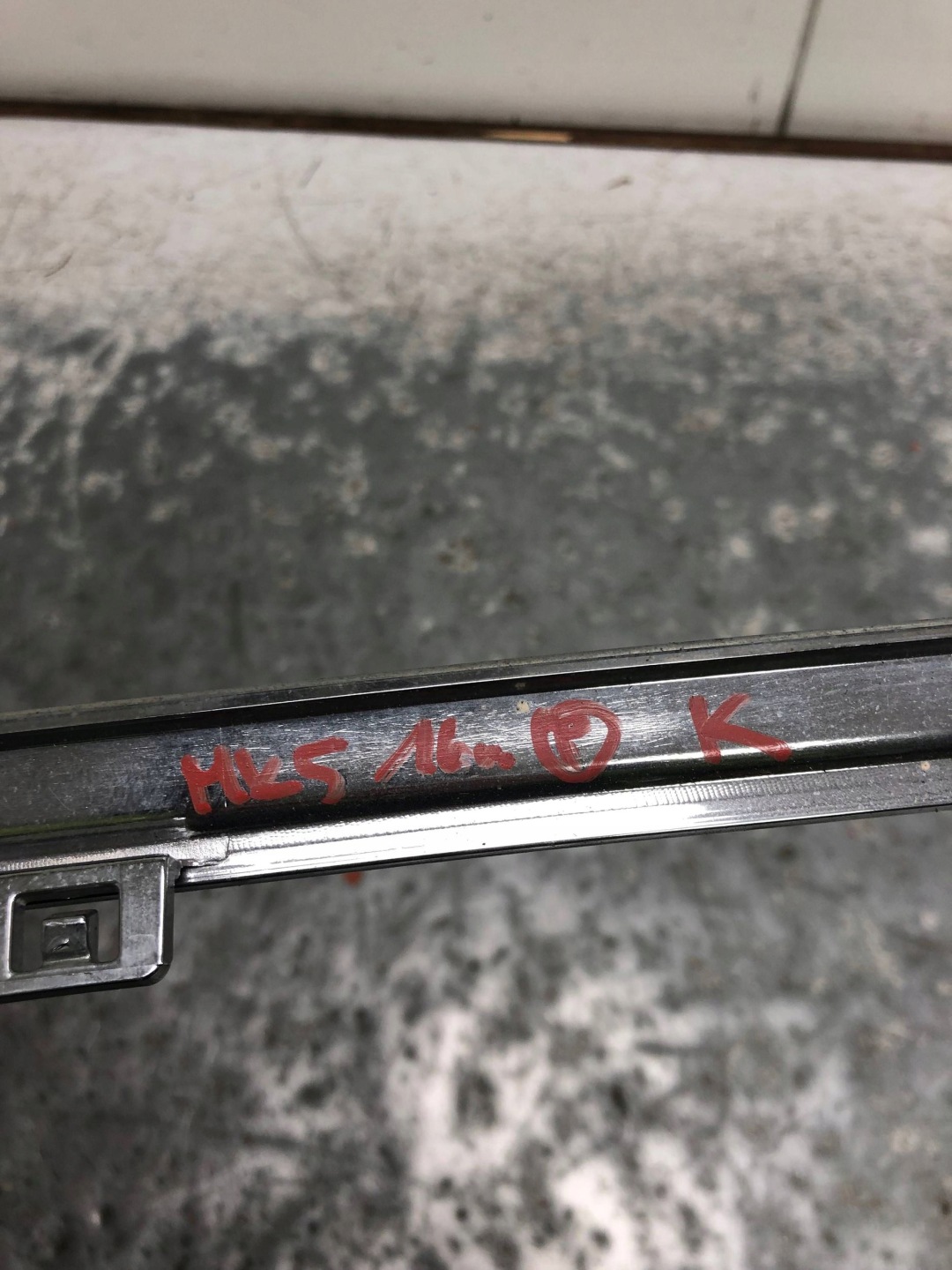 moulding CHROM GRILLA FORD MONDEO MK5 DS73-8150-K