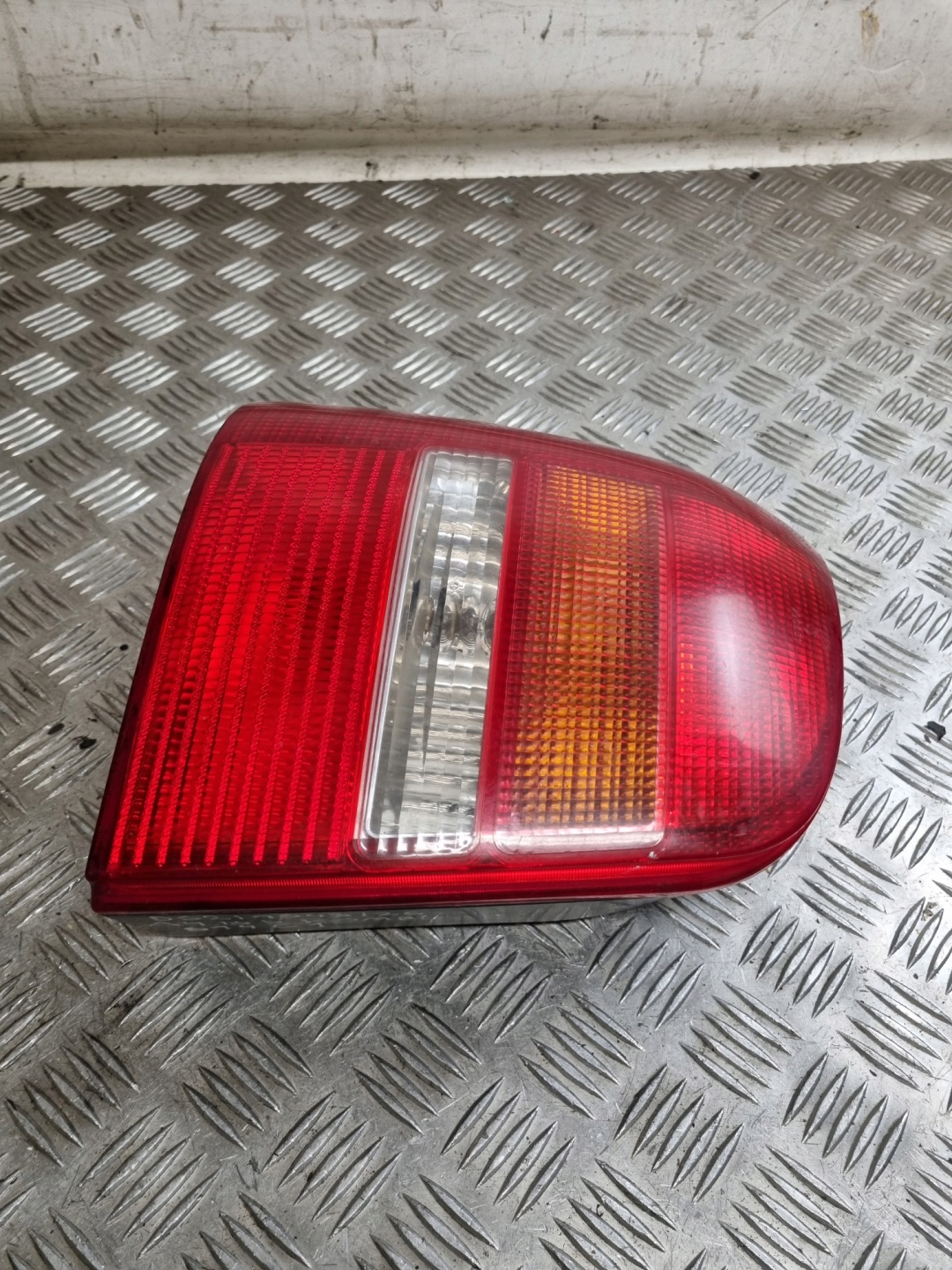 light left rear part AUDI A4 B5 KOMBI 99R