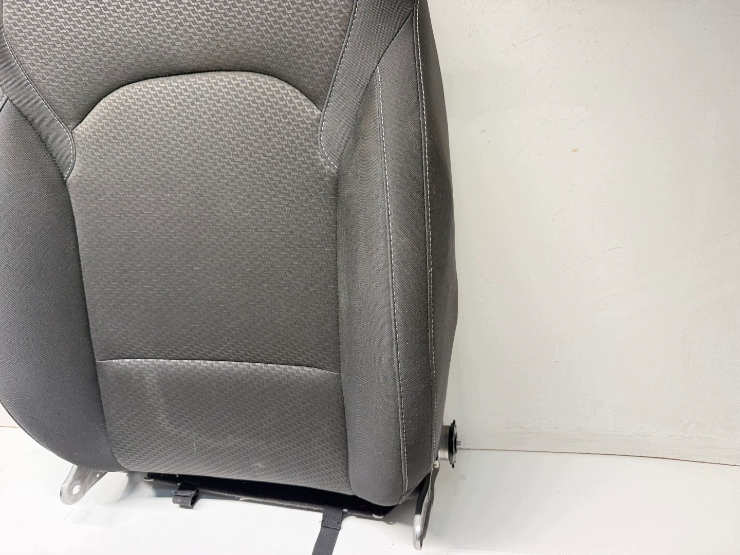 OPARCIE SITZ links HYUNDAI I30 III 2017