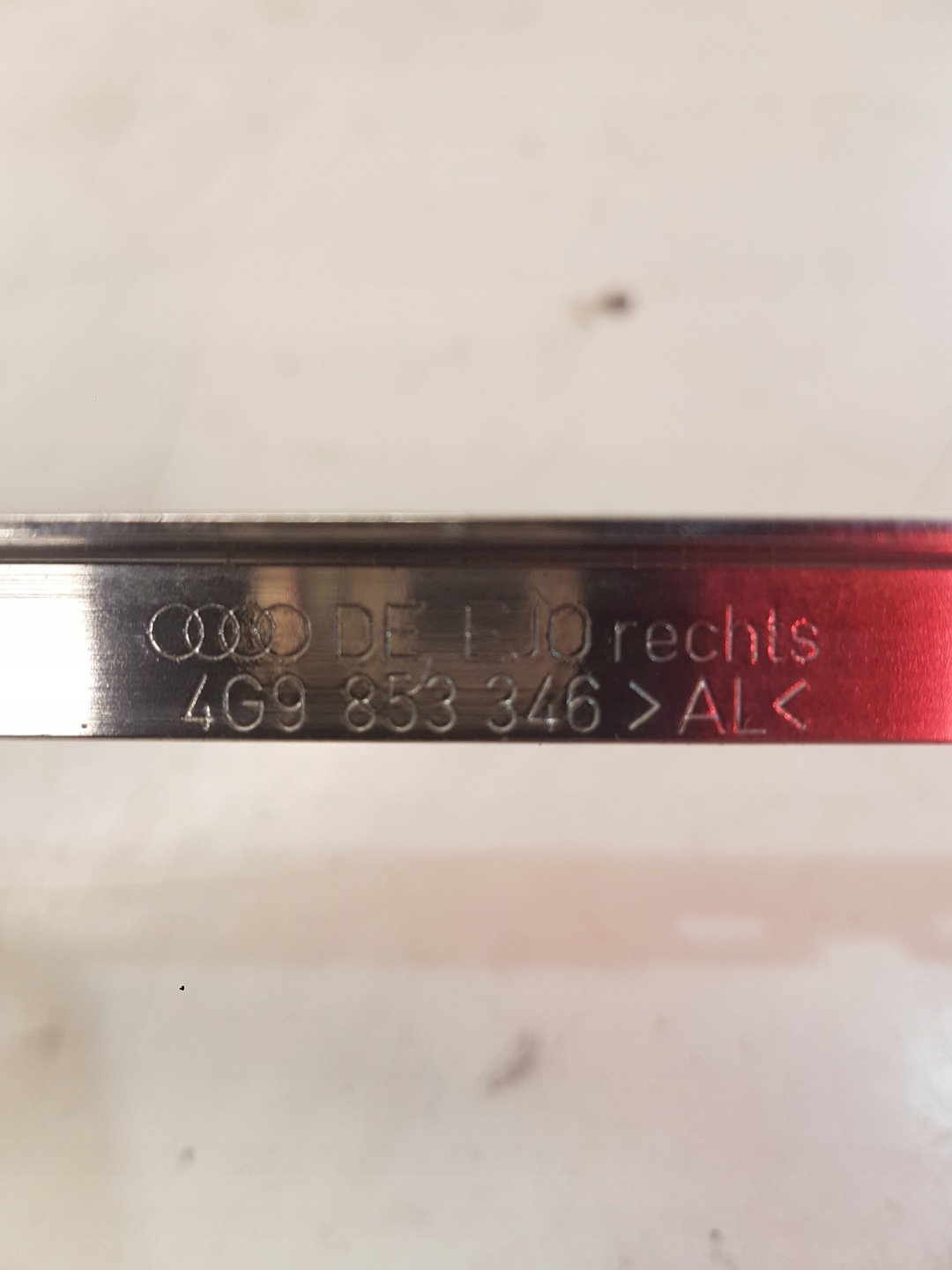 moulding CHROM right KAROSERYJN AUDI A6 C7 4G9853346