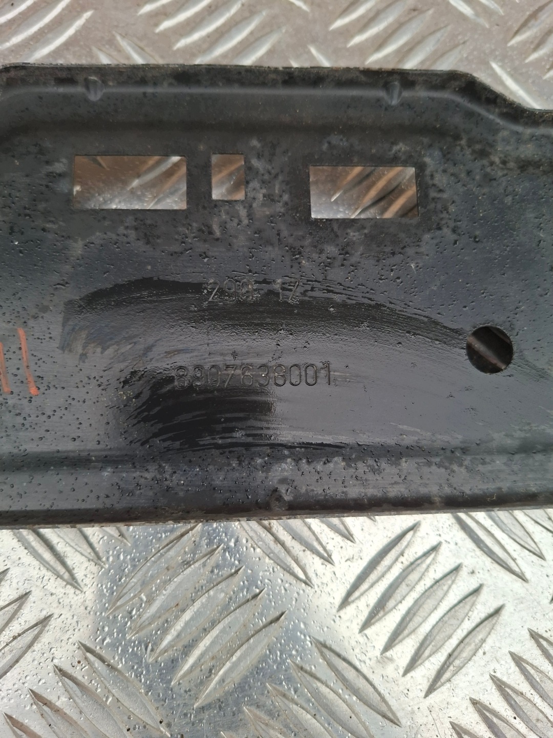 radiator stiffener CITROEN C4 PICASSO II 9639947780