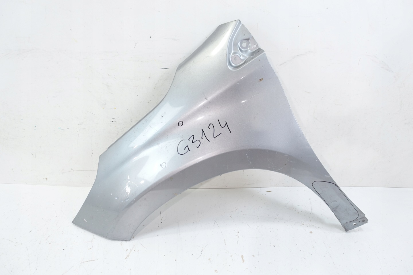 PEUGEOT 2008 and 2013- fender front left front