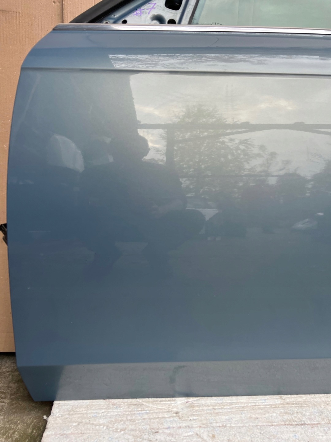 AUDI A4 B8 door left front left front LX5X