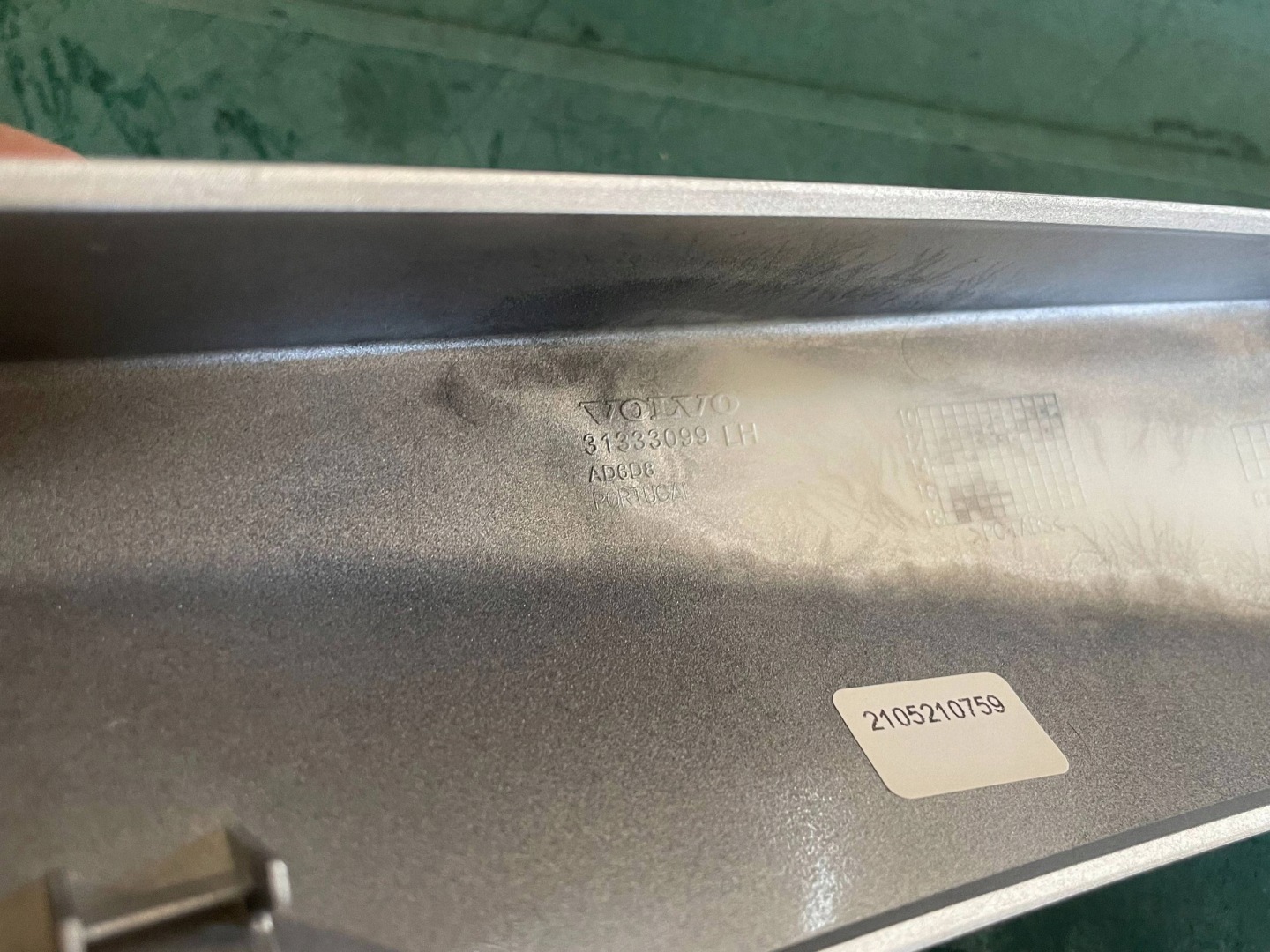 spoiler RELINGU roof left VOLVO XC90 31333099 @A