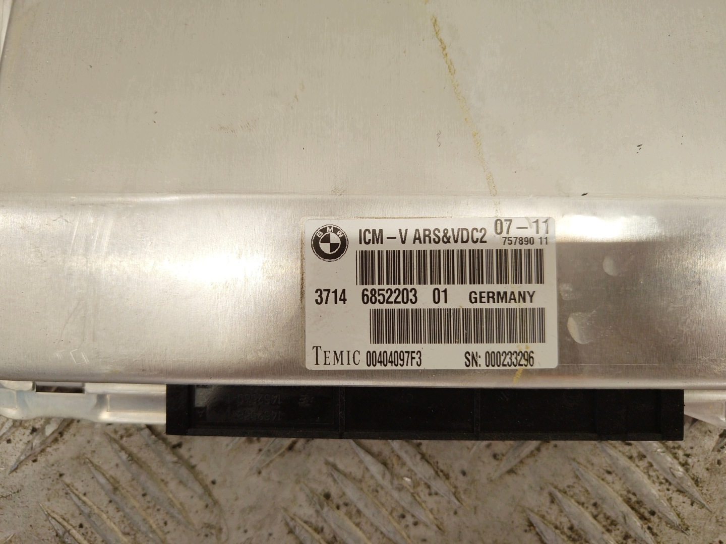 BMW 5GT F07 module control unit springing AKTYWNEGO VDC 6852203