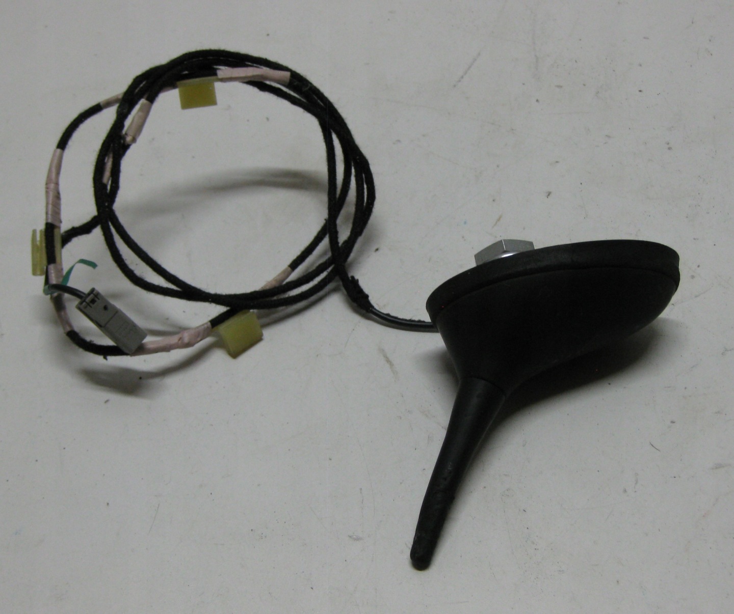 CITROEN C5 III 14R ANTENA dach GPS 9664546180
