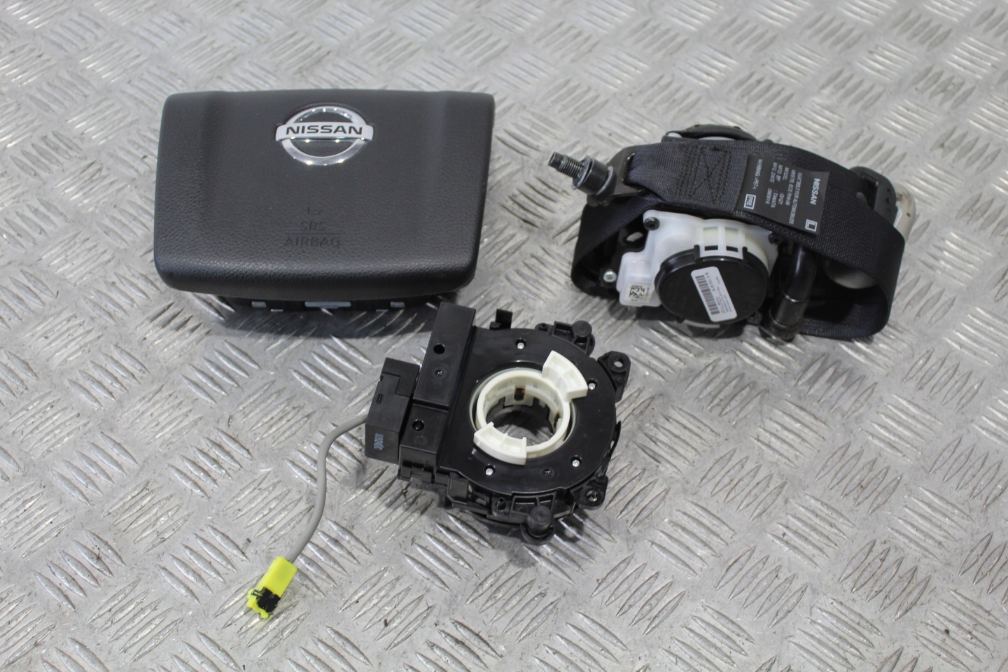 airbag airbag adjuster driver´s NISSAN NT500