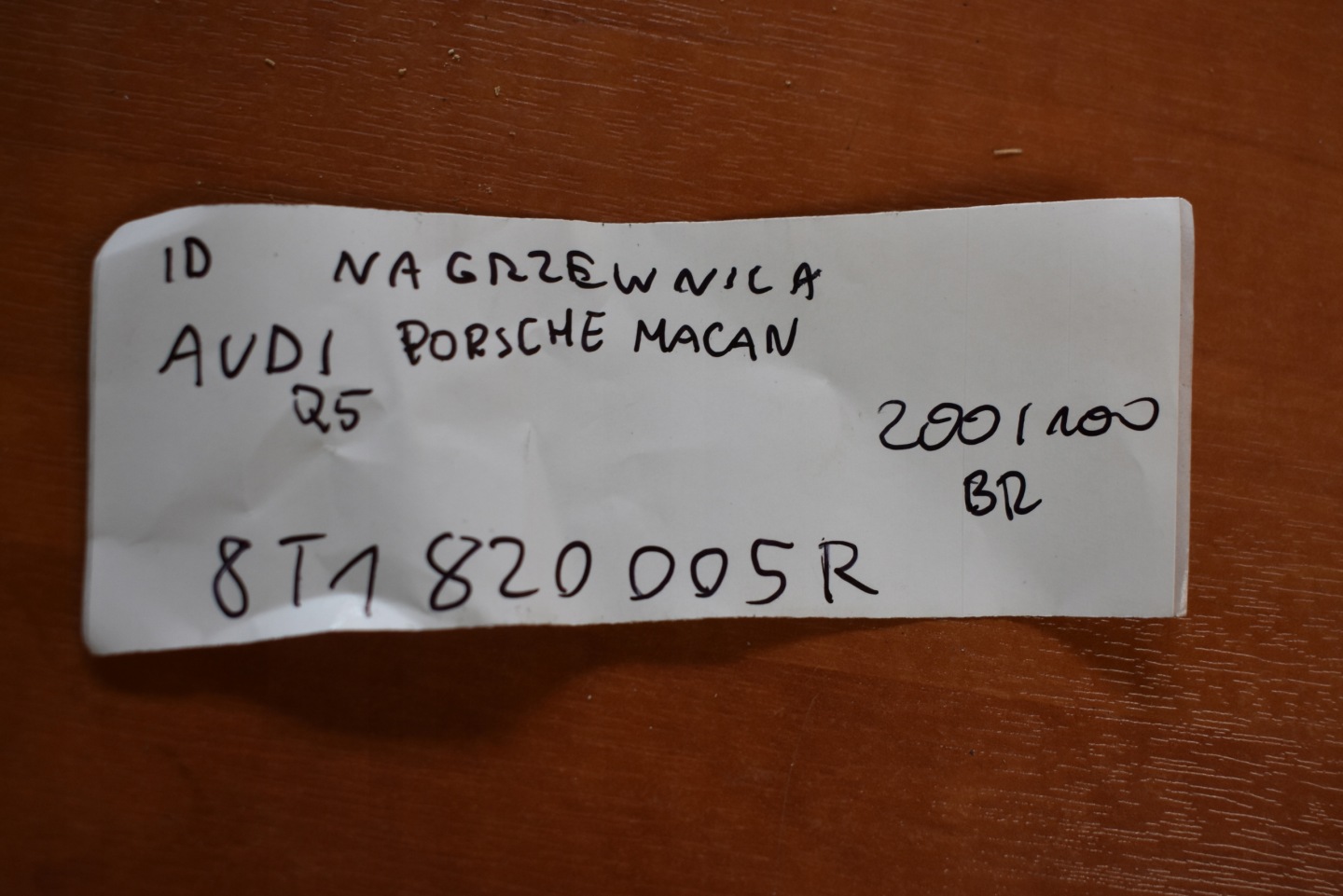 IDEALNA heater AUDI Q5 PORSCHE MACAN 1