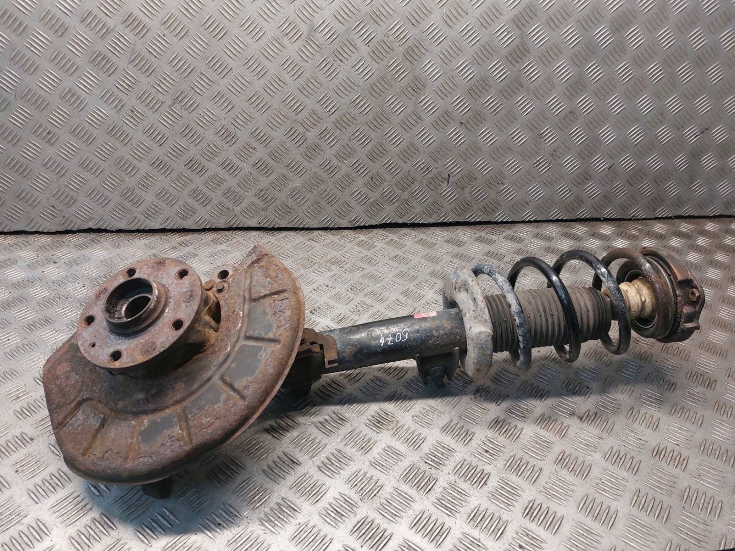 shock absorber spring swing left front VOLKSWAGEN TOURAN and 335808