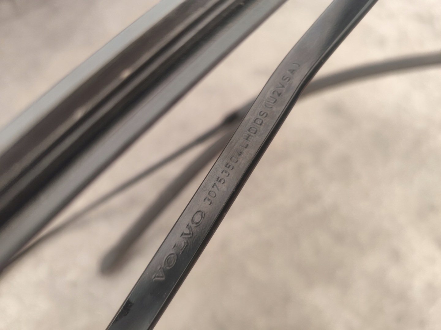 VOLVO V60 LIFT Bracci tergicristallo