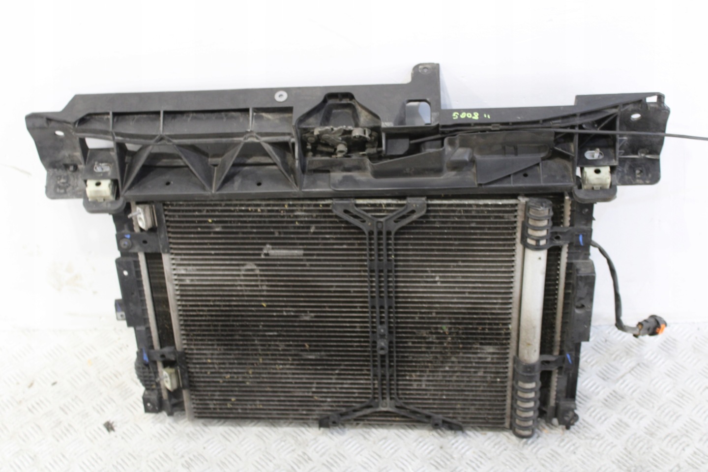 support panel for radiators front radiator pillar PEUGEOT 5008 II 2 GT-LINE 1,6 HDI