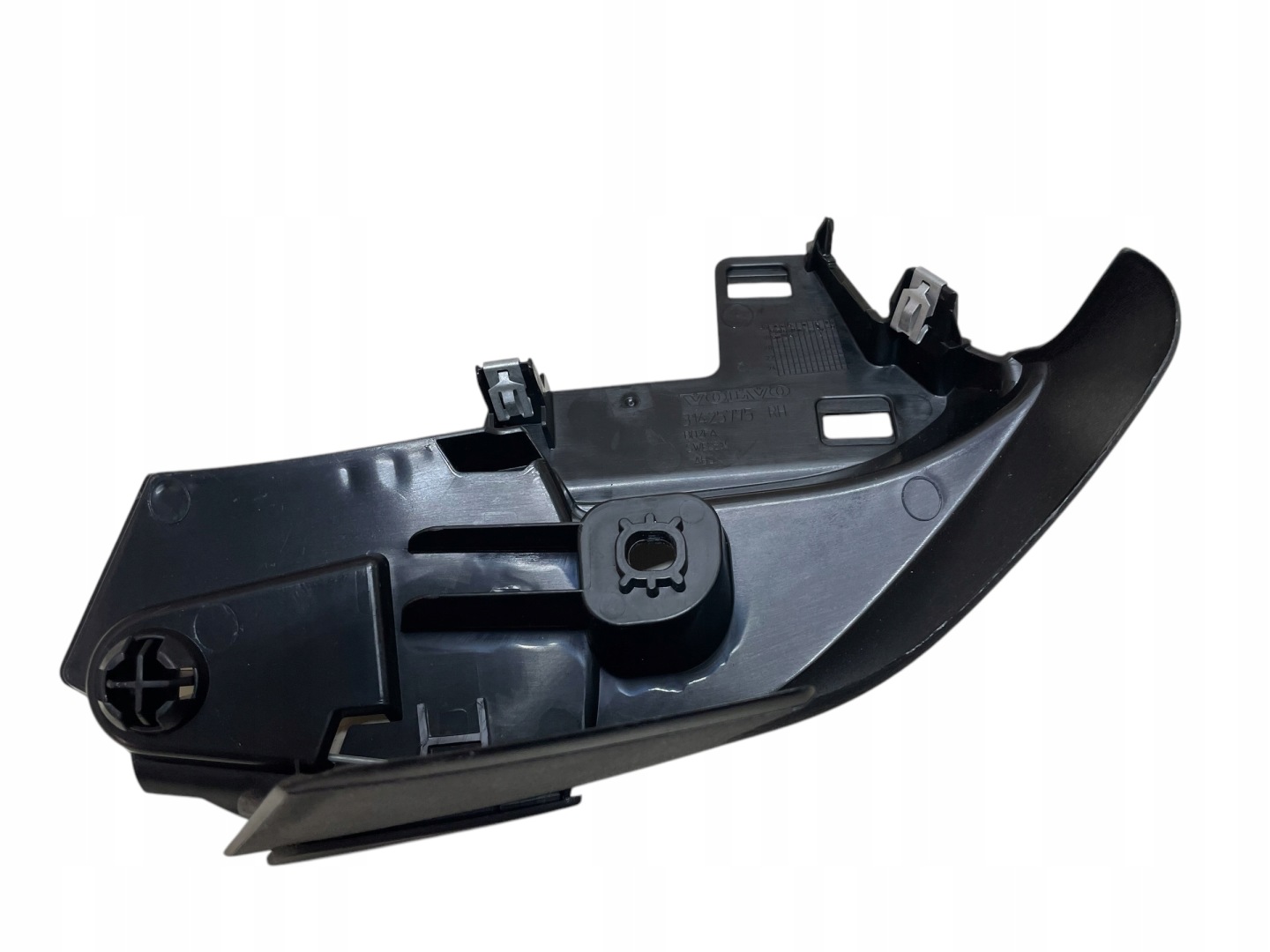 kryt stěny pravá záď VOLVO XC60 II