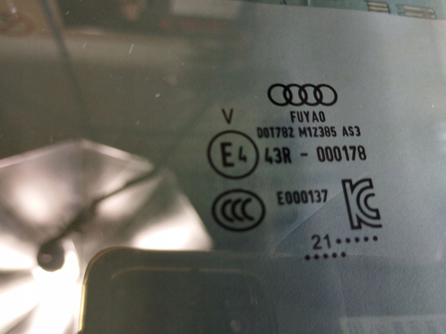 Audi A6 Allroad C8 2021 window left rear part door 4K9845205A