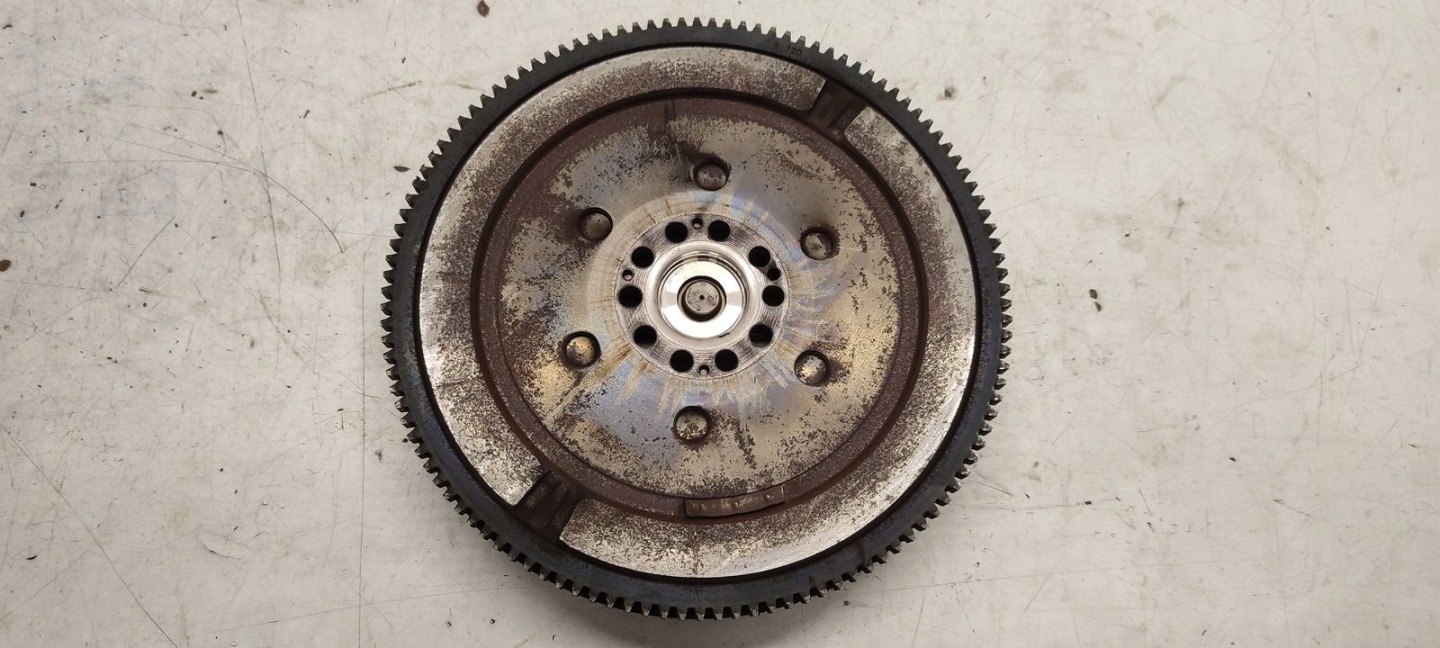 wheel flywheel Audi A4 B7 2,7 TDI