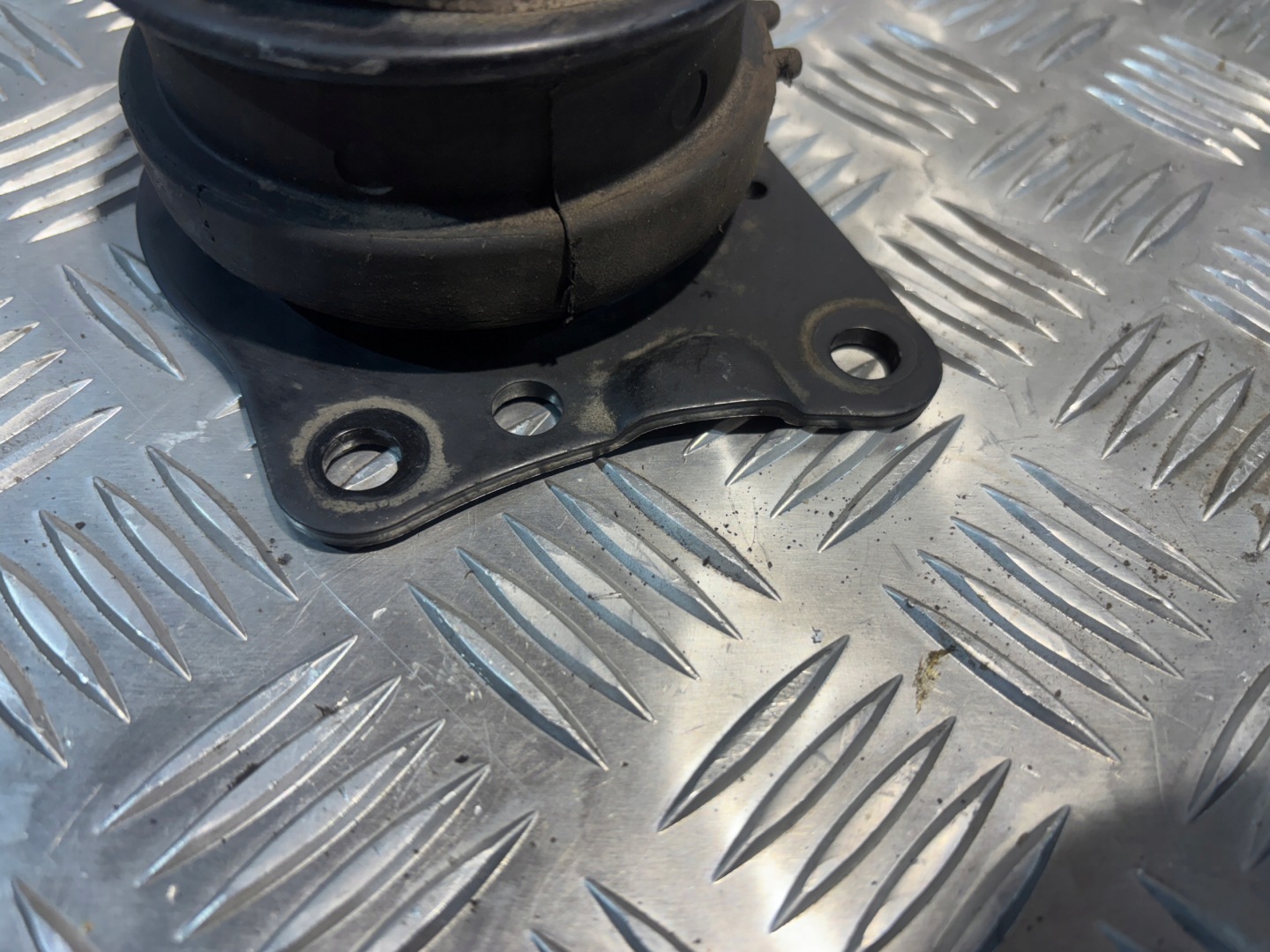 engine mount Seat Ibiza IV 4 1.2B 6Q0199262BF