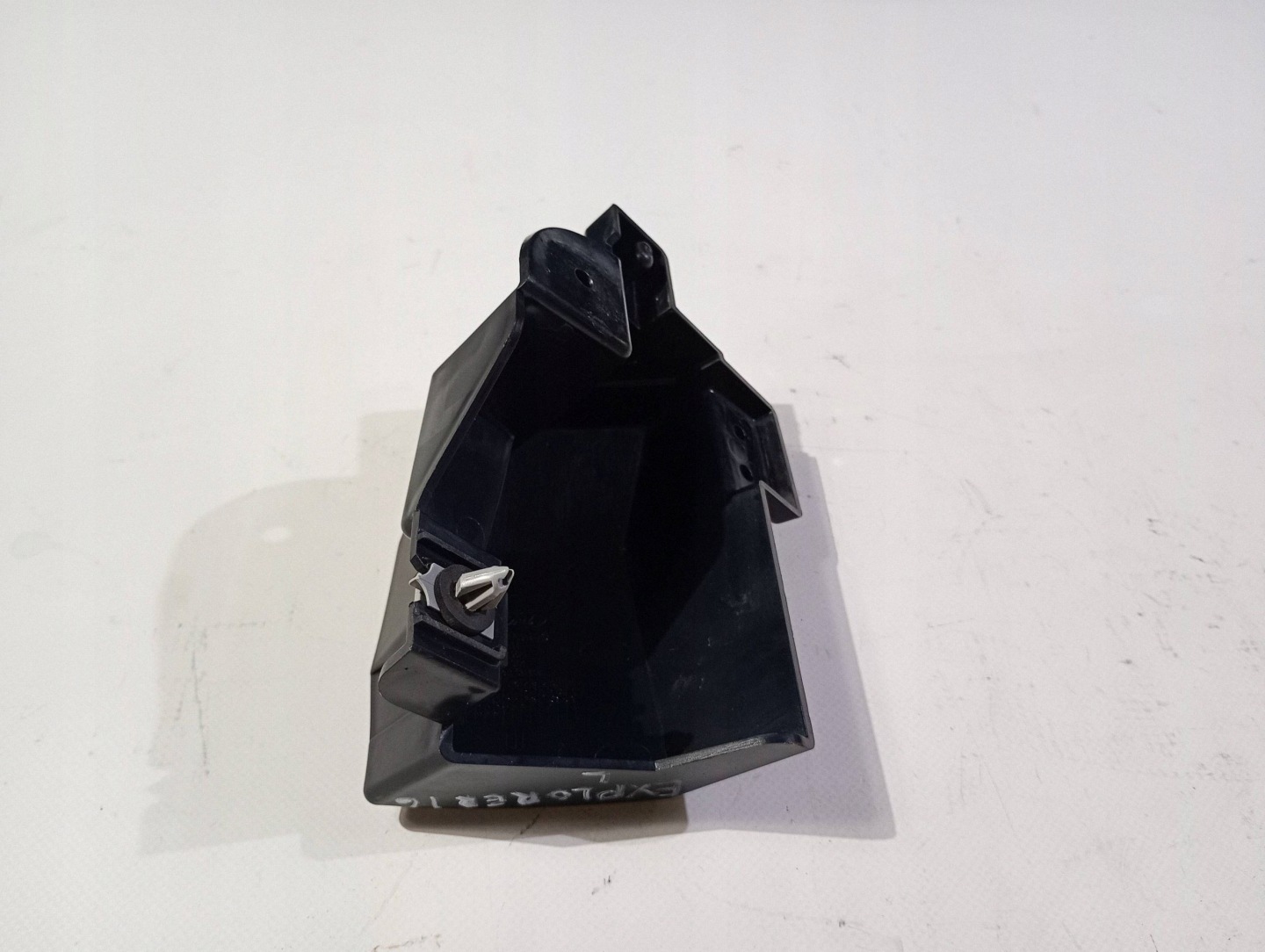 Support Support plaque Pare choc Arrière Gauche Arrière Ford Explorer V 2016-2019