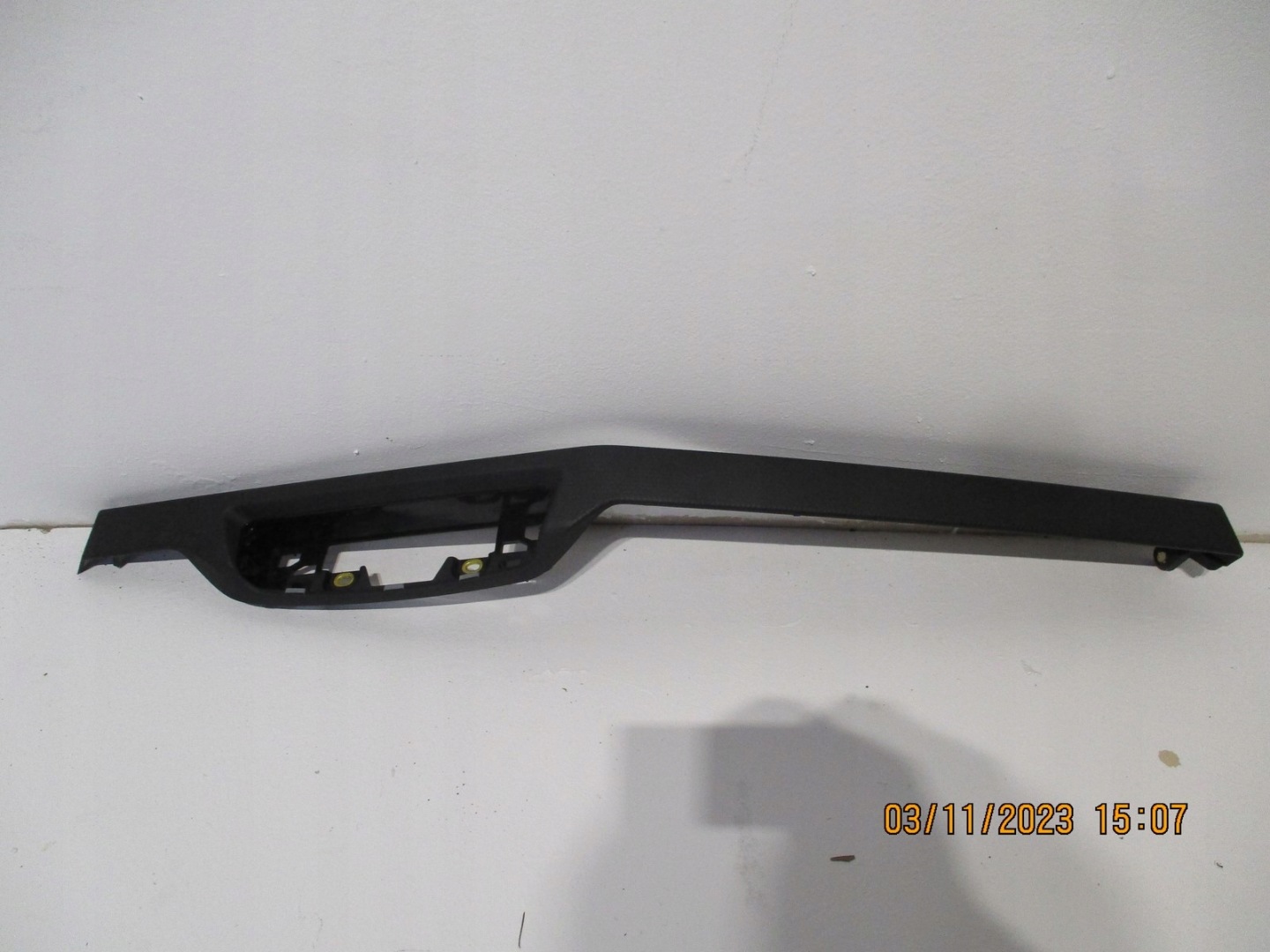 MOULAGE CONSOLE AUDI A1 82B 82B853190A
