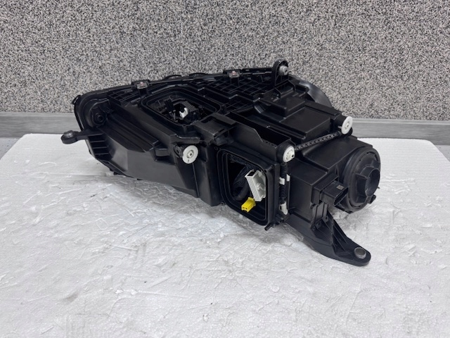 light left Mercedes GLE W167 Full Led Multibeam LED USA 2021