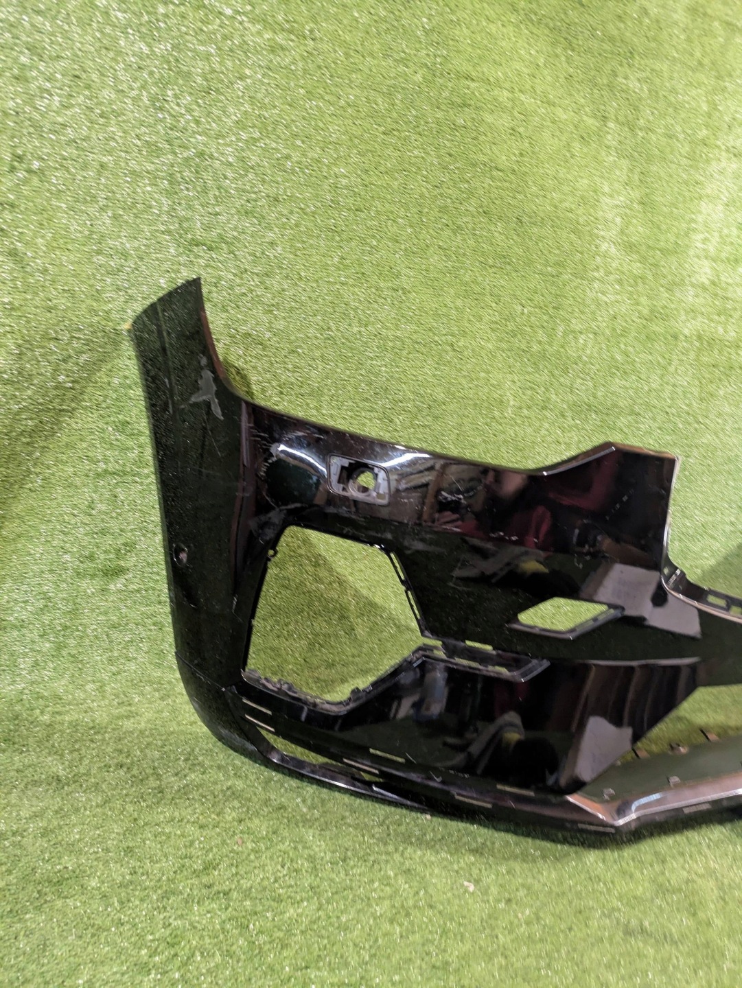 front bumper front VOLVO XC60 II LIFT 21- INSCRIPTION NR.8148