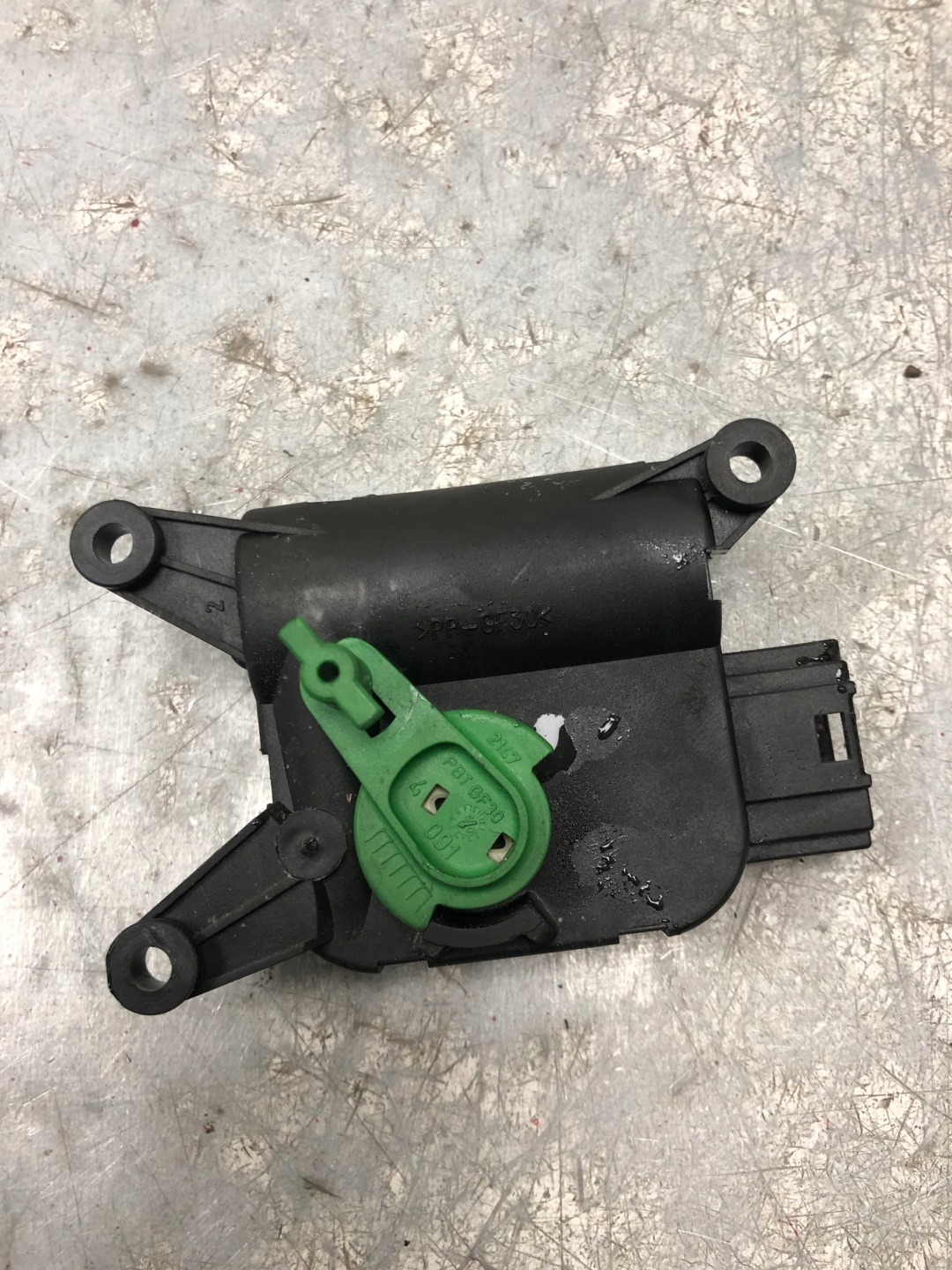 Micro moteur Bloc de chauffage complet AUDI A4 B6 8E1820511B