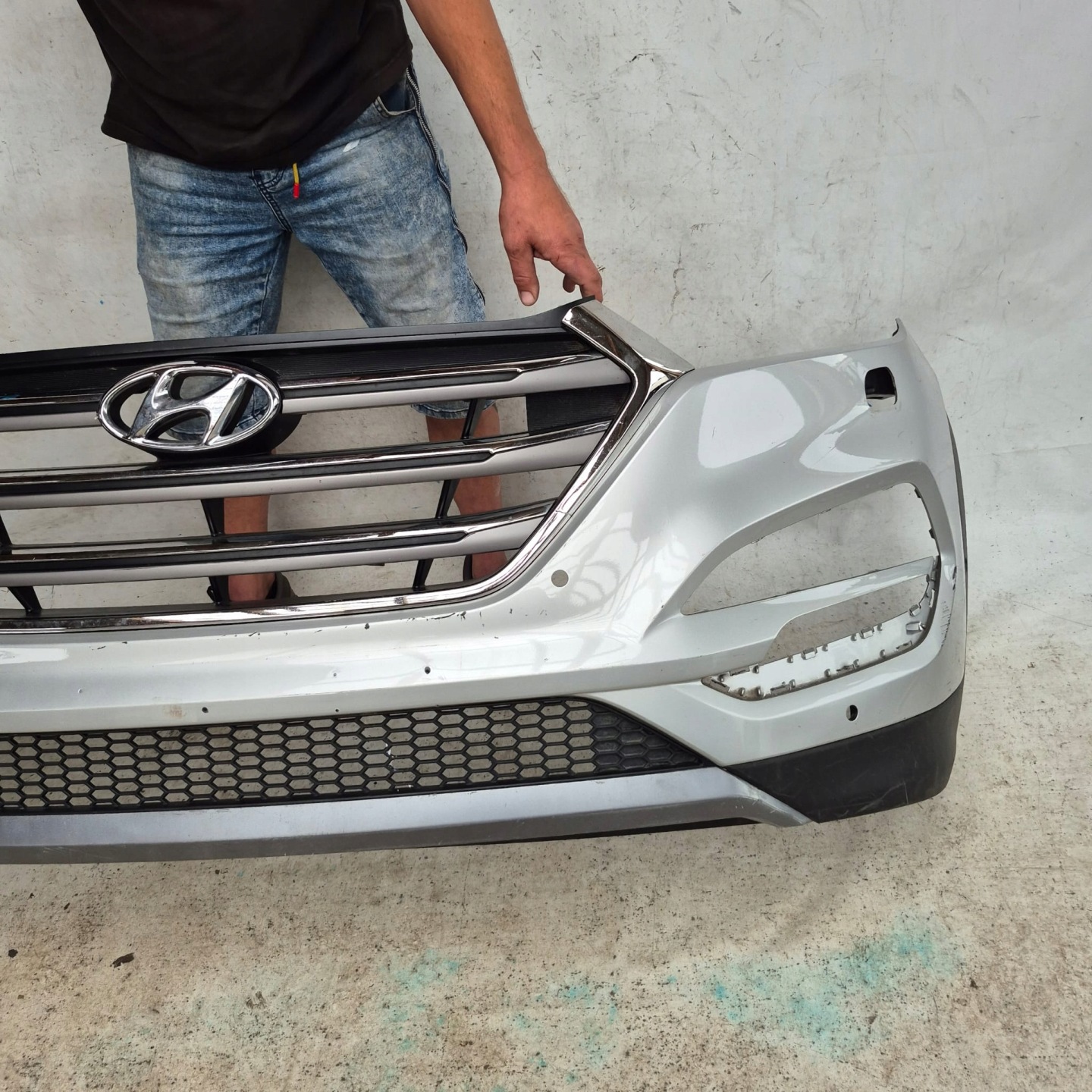 HYUNDAI TUCSON III 15-18 bumper front front SPR PDC 86511-D7100