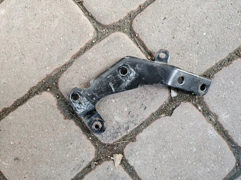 Poignée Console Support plaque Moteur komory 1.6CDTi Opel Astra K 55574965