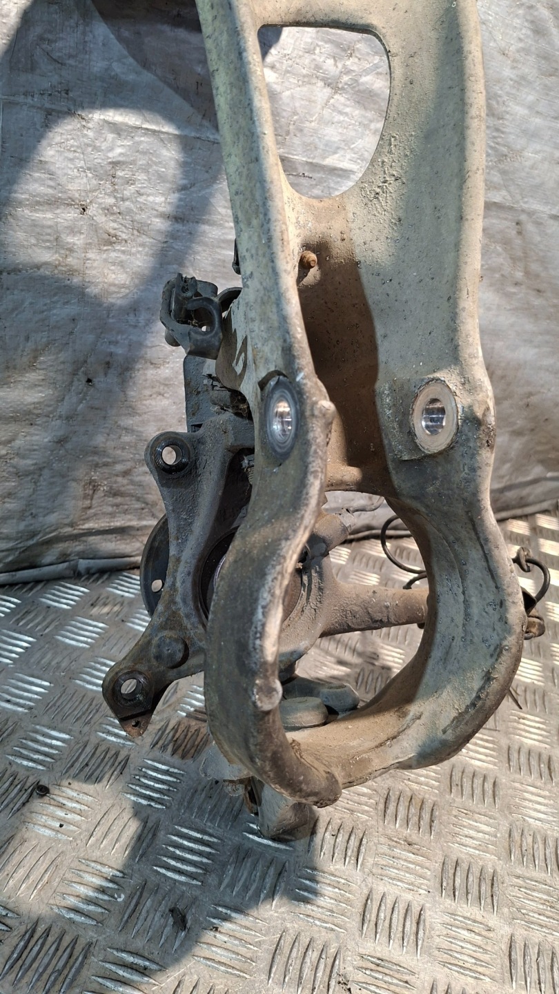 swing right front PEUGEOT 407 2.7HDI