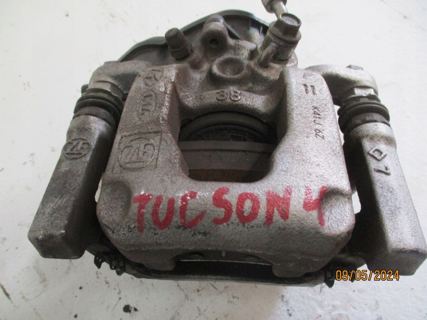 caliper calipers HYUNDAI TUCSON IV rear part rear