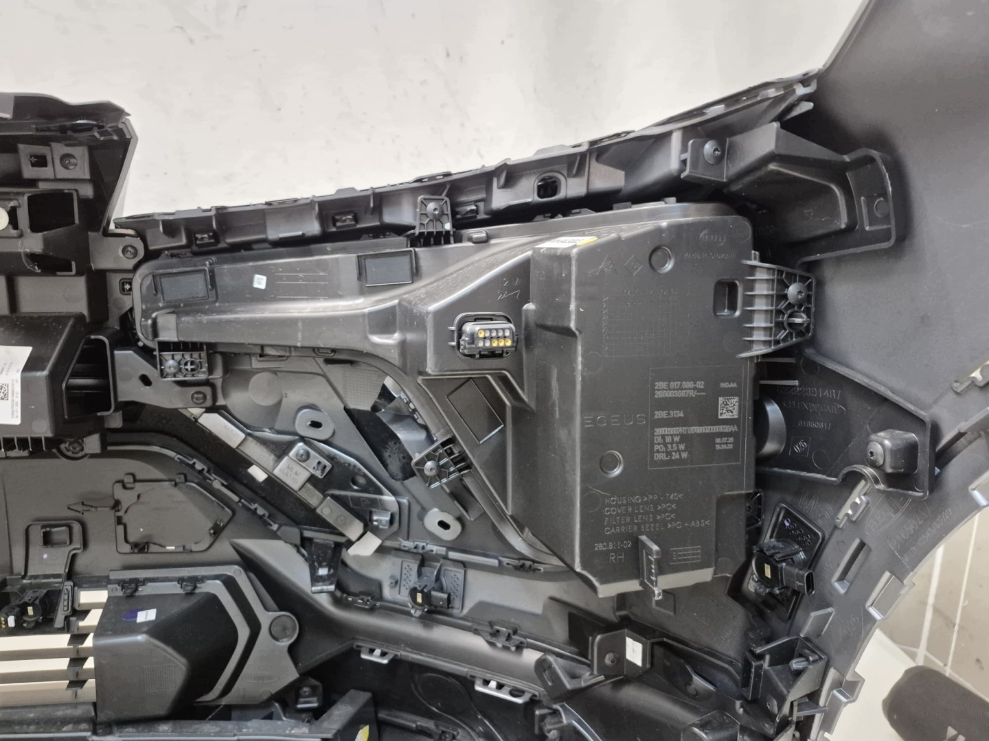 MITSUBISHI ECLIPSE CROSS II 26- bumper front front PDC 620329930R