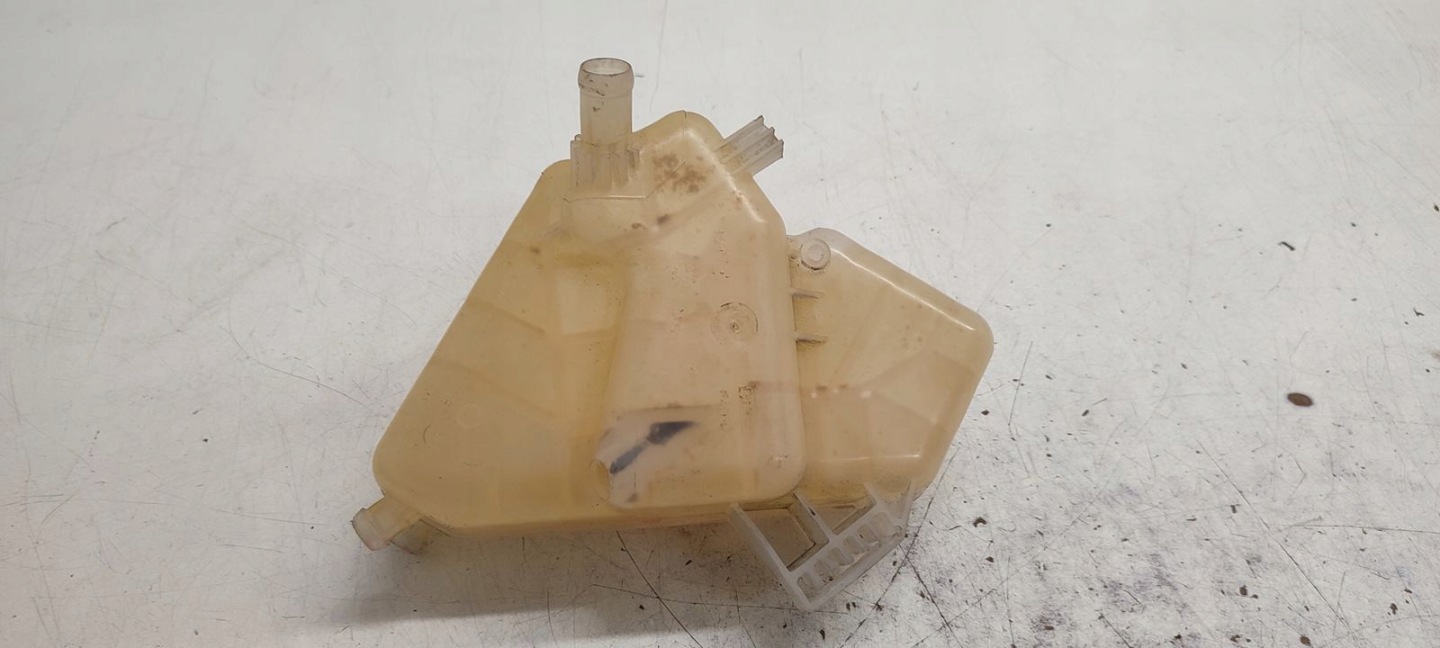 Scheibenwaschbehälter Behälter Ford Fiesta MK7 1,6 TDCI