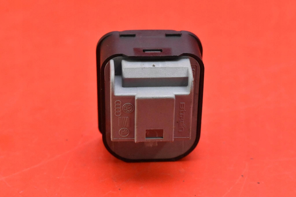 PANEL Regulations- der Spiegel 3G0959656B VW PASSAT B8 LIFT 19-21