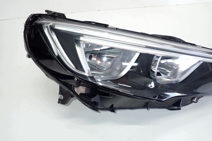 OPEL INSIGNIA B LED 17- reflektor right light right 39122967