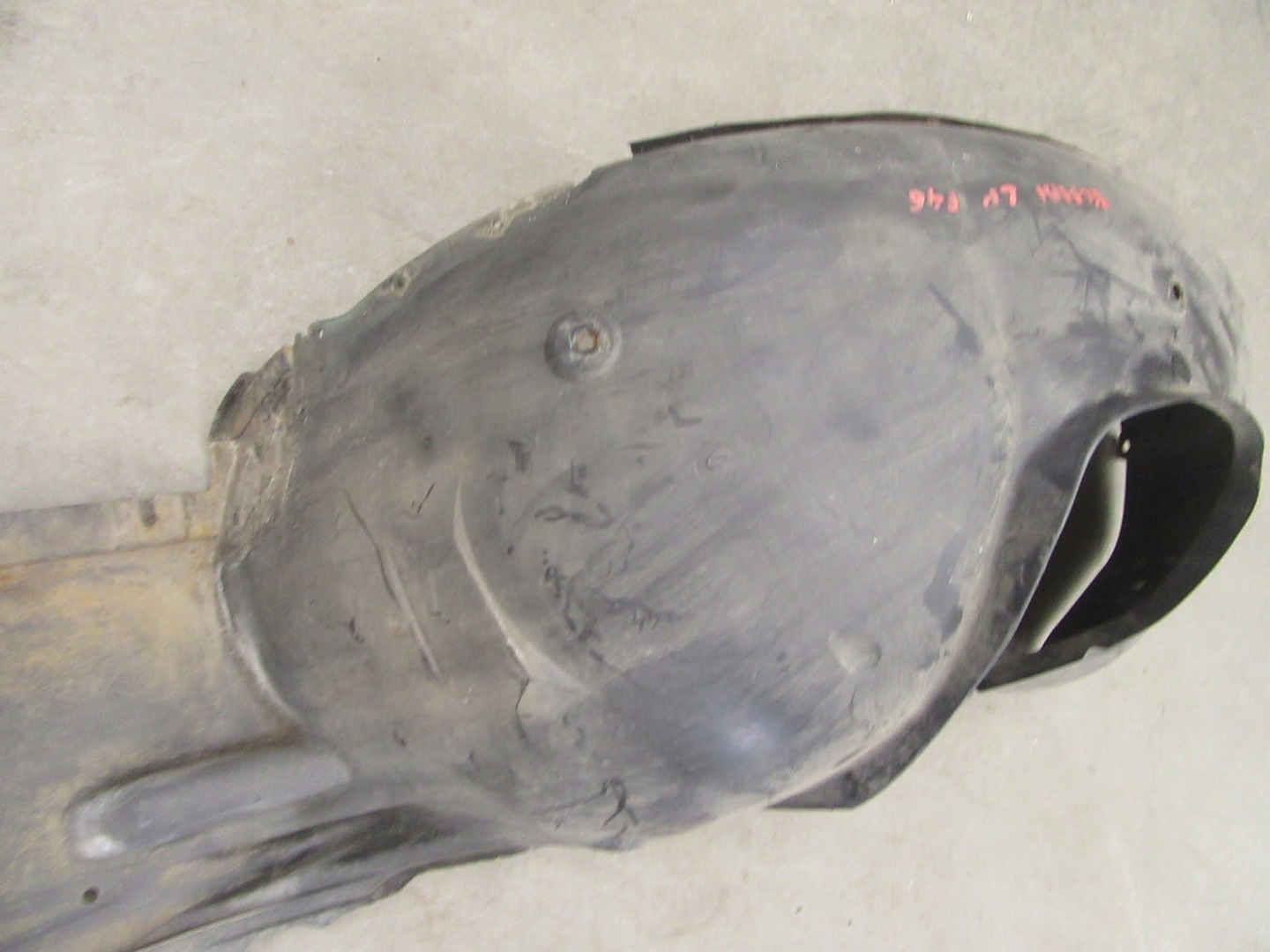 mudguard left front cover wheels BMW e46 sedan KOMBI