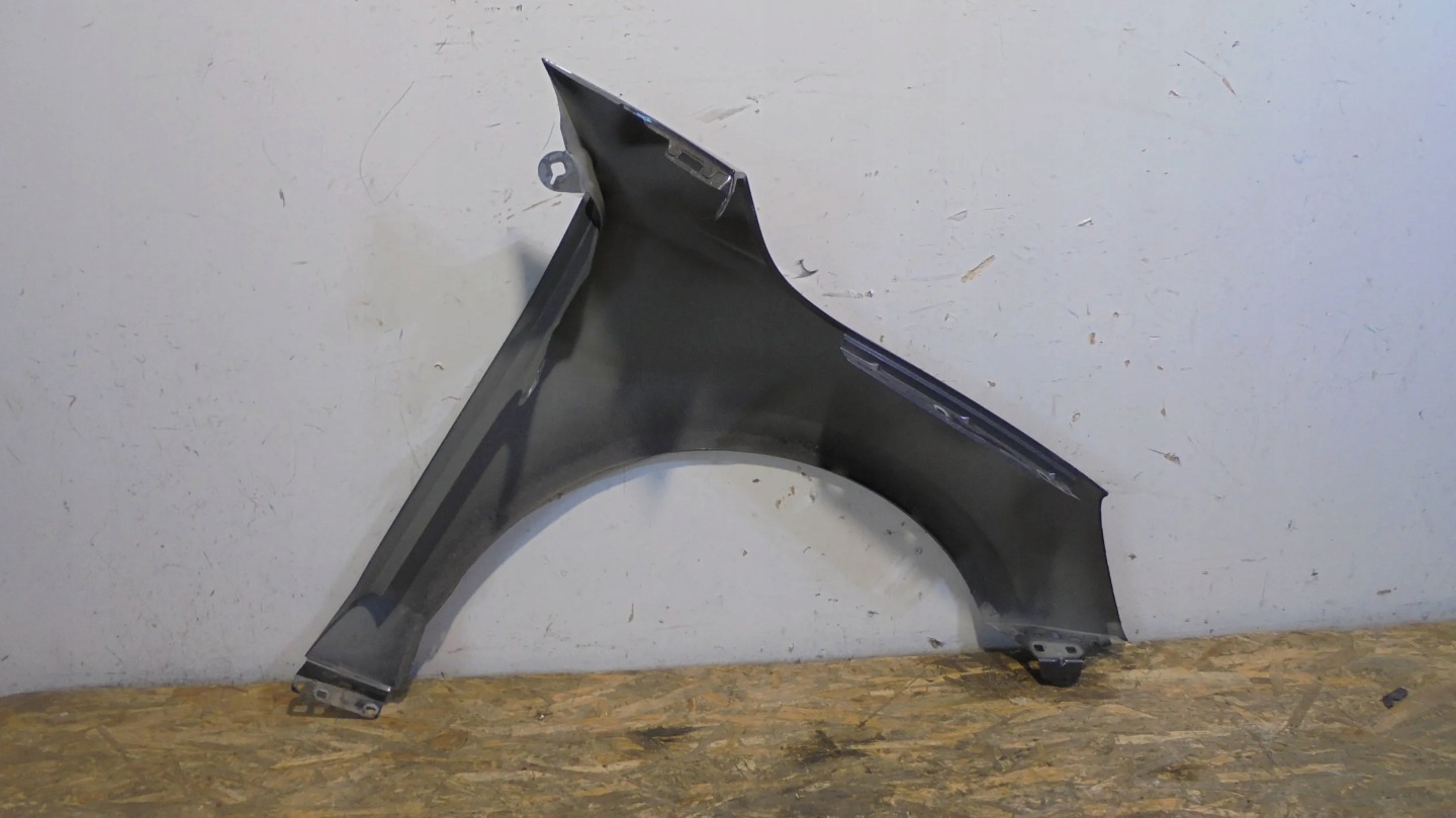 fender front left Ford Focus MK4