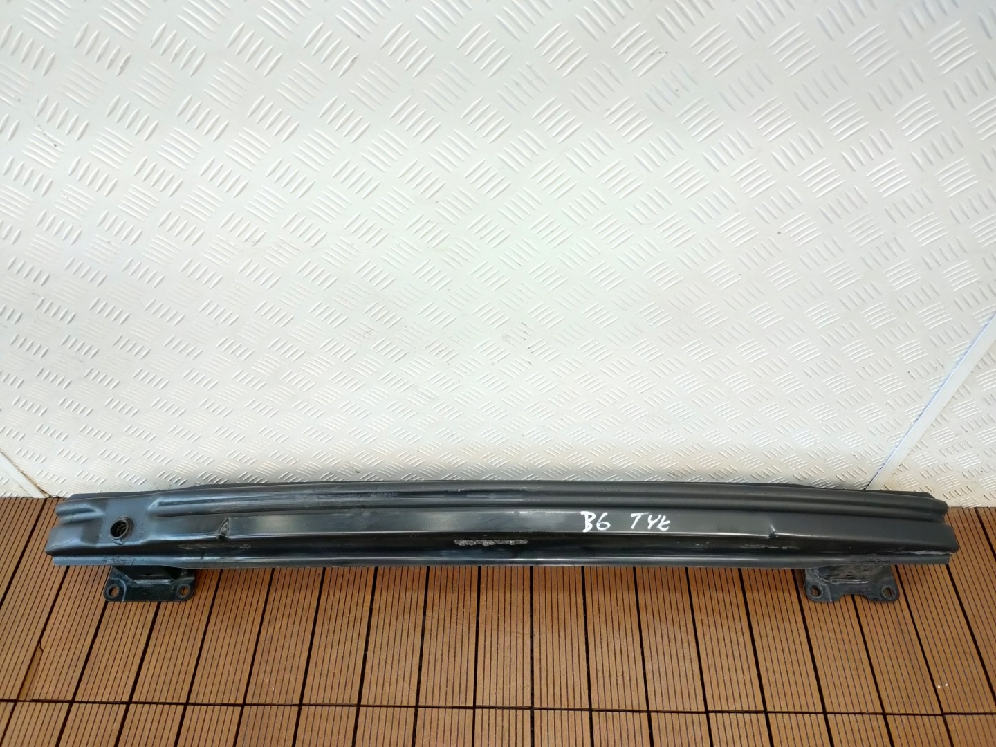 VW PASSAT B6 05-11 sider rear below bumper pillar rear part 3C0807311 OE
