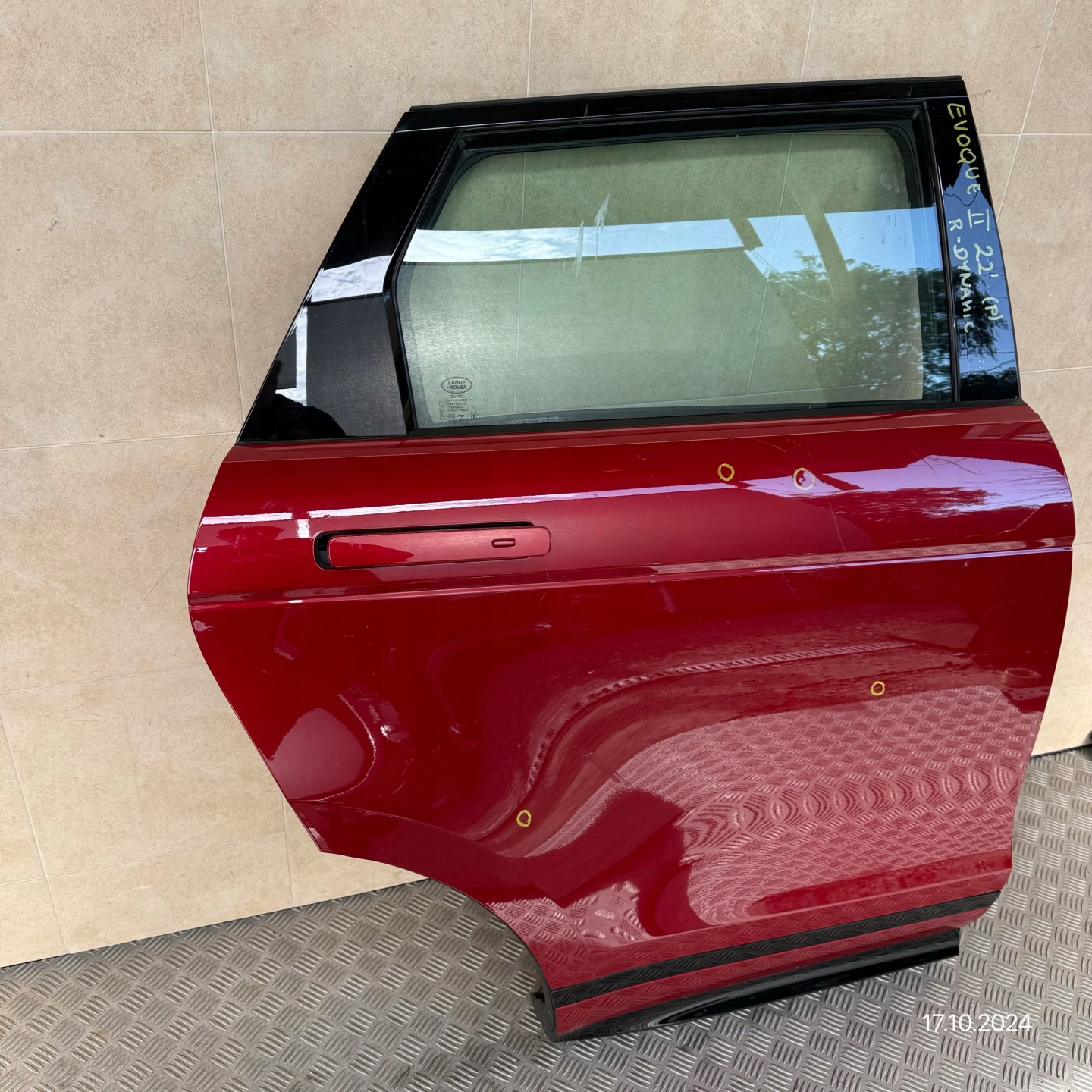 door complete rear. right RANGE ROVER EVOQUE II R-DYNAMIC 2022 ROK