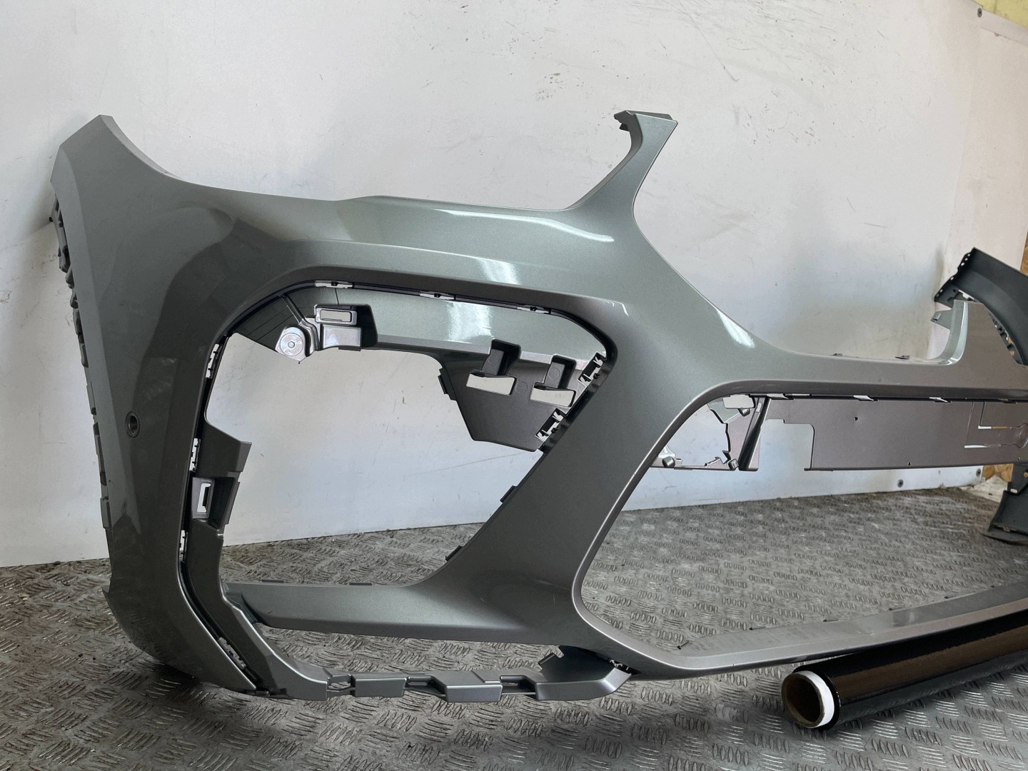 bumper front front BMW X6M G06 F96 8075173