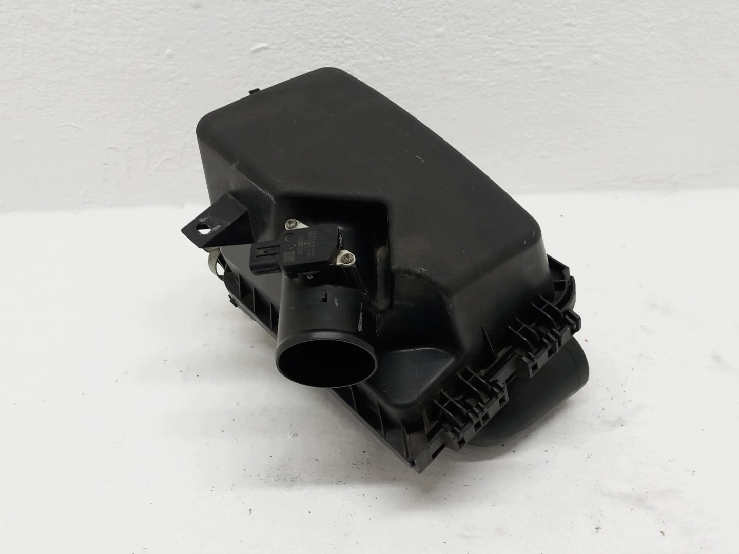 luftfiltergehäuse luftmassenmesser TOYOTA VERSO LIFT OE